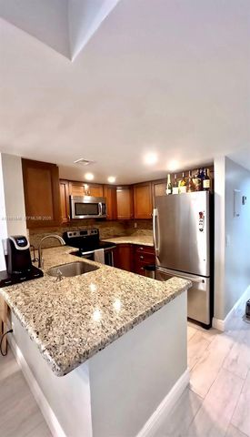 73 Deer Creek I 105, Deerfield Beach, FL 33442