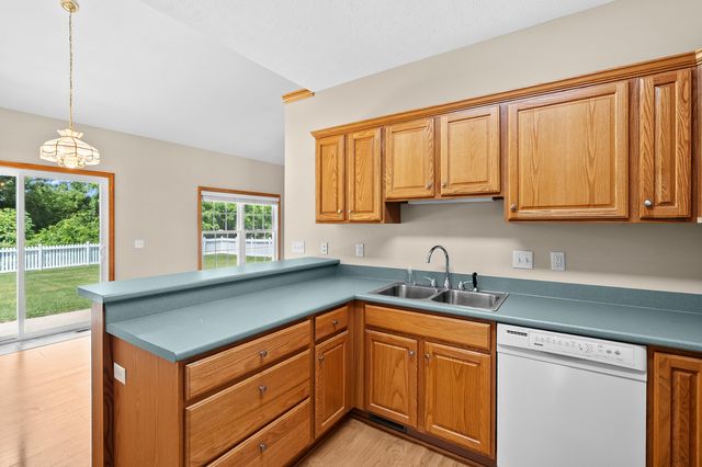 597 Winter Slope, Kalamazoo, MI 49009