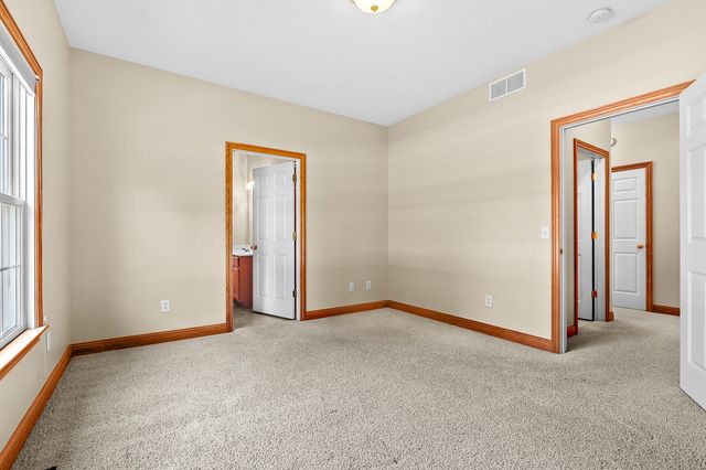 597 Winter Slope, Kalamazoo, MI 49009