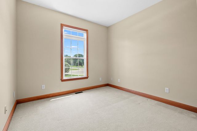 597 Winter Slope, Kalamazoo, MI 49009