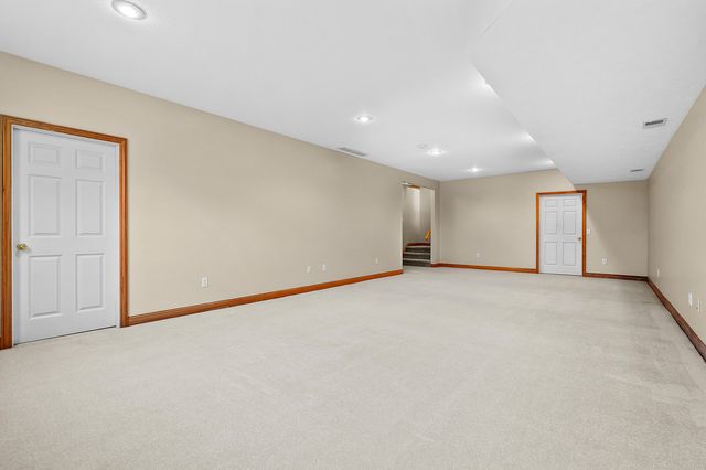597 Winter Slope, Kalamazoo, MI 49009