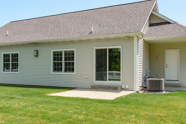 597 Winter Slope, Kalamazoo, MI 49009