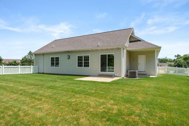 597 Winter Slope, Kalamazoo, MI 49009
