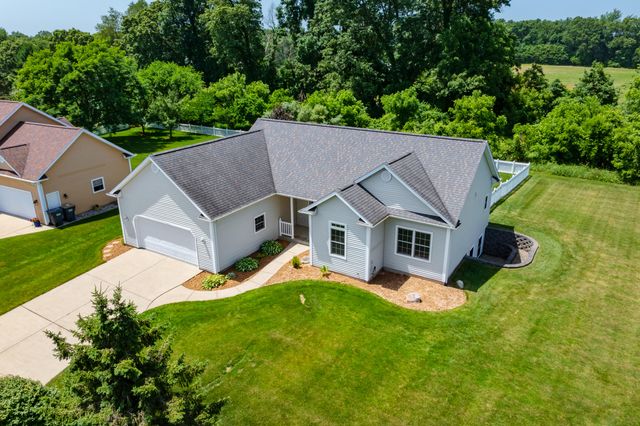 597 Winter Slope, Kalamazoo, MI 49009