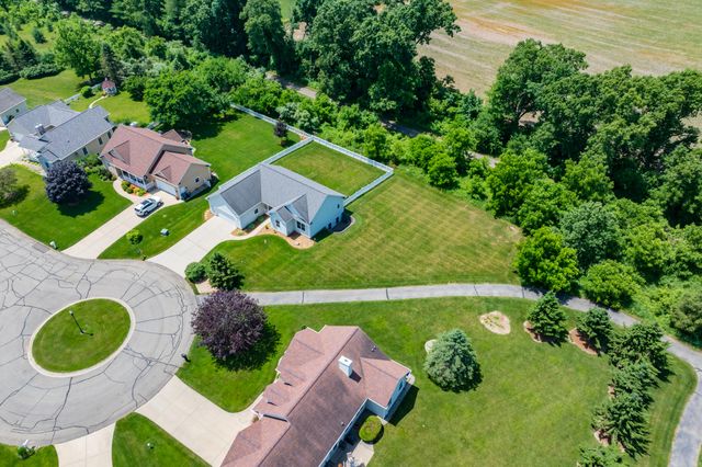 597 Winter Slope, Kalamazoo, MI 49009