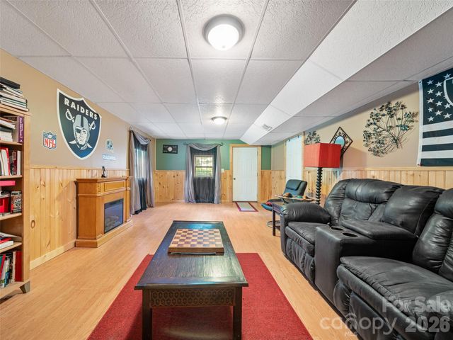 282 Sourwood Drive, Spruce Pine, NC 28777