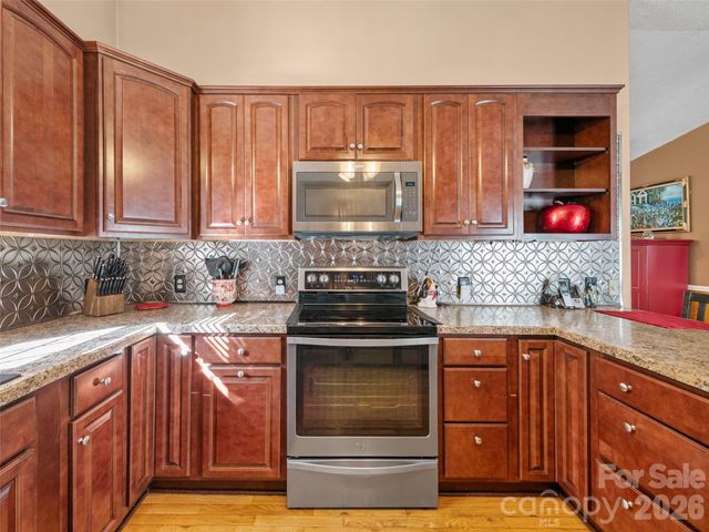 282 Sourwood Drive, Spruce Pine, NC 28777