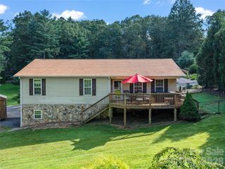 282 Sourwood Drive, Spruce Pine, NC 28777