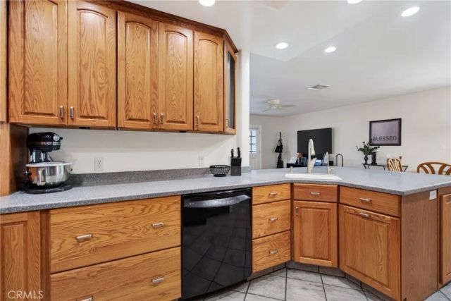 5651 Abilene, Riverside, CA 92506