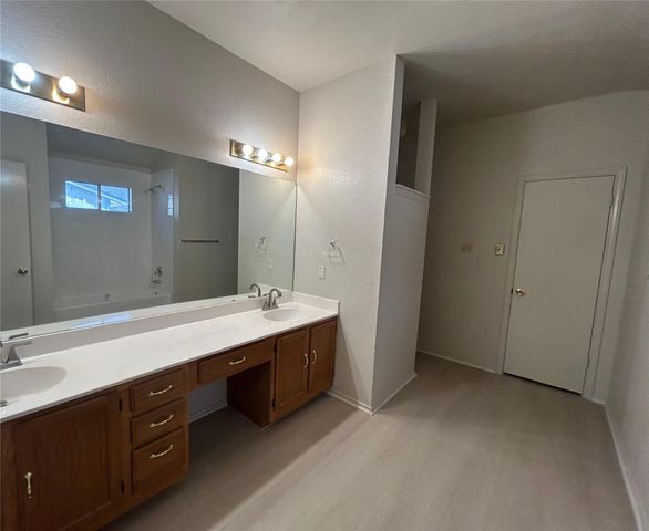 8411 Priest River DR, Round Rock, TX 78681