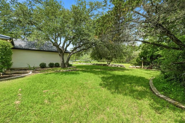 2000 Fountainwood DR, Georgetown, TX 78633