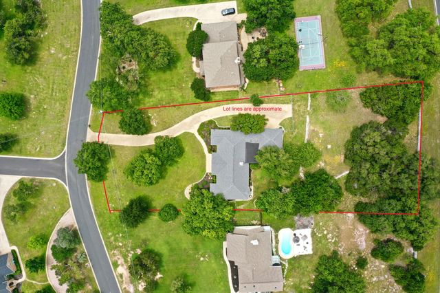 2000 Fountainwood DR, Georgetown, TX 78633