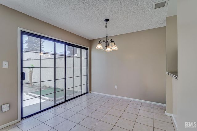 1317 Capricorn Court, Bakersfield, CA 93309