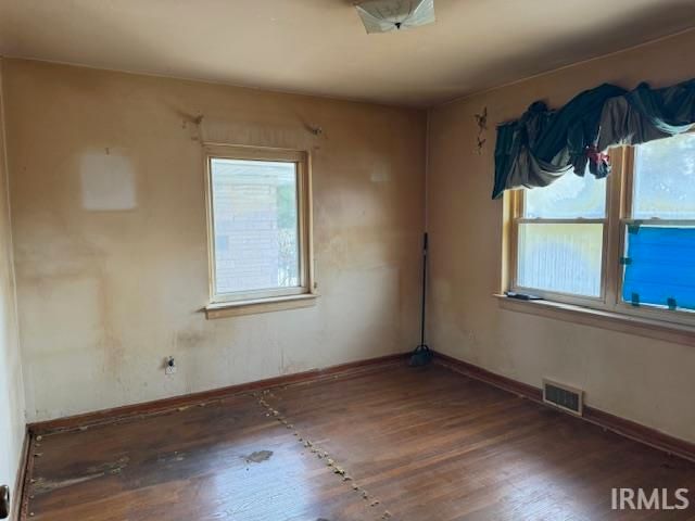 2051 John Street, Evansville, IN 47714