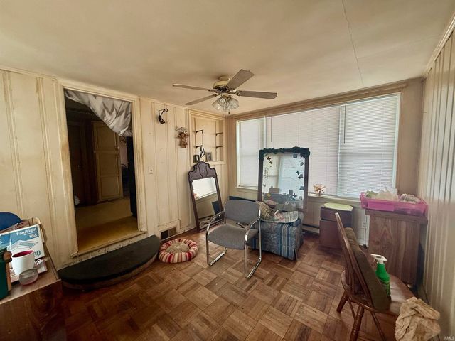 2051 John Street, Evansville, IN 47714