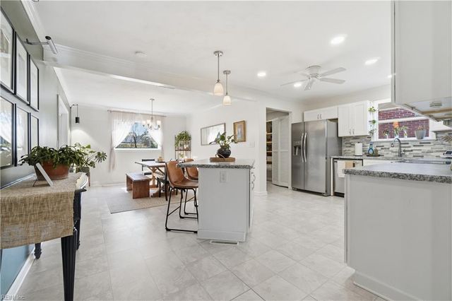 1607 Beaumont CT, Norfolk, VA 23503