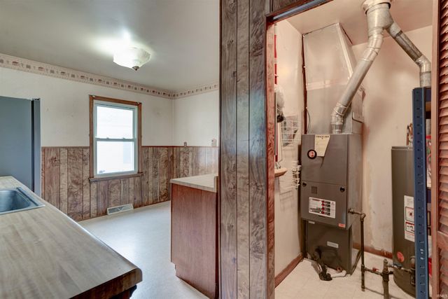 11 E Olmstead Avenue, Evansville, IN 47711