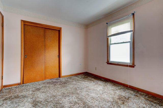 11 E Olmstead Avenue, Evansville, IN 47711