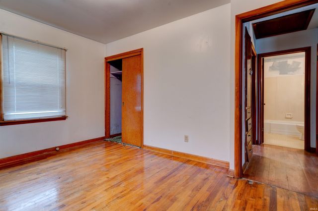 11 E Olmstead Avenue, Evansville, IN 47711