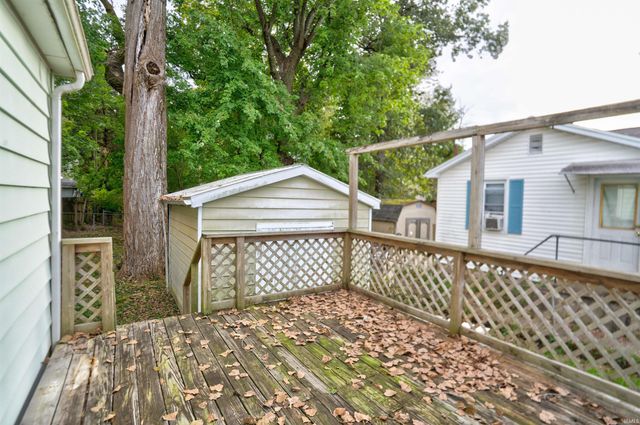 11 E Olmstead Avenue, Evansville, IN 47711