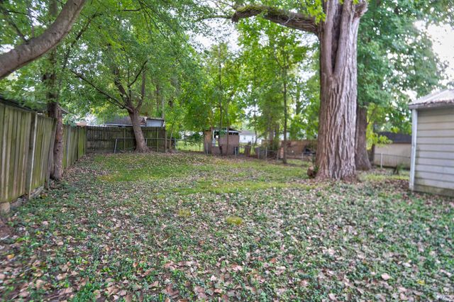 11 E Olmstead Avenue, Evansville, IN 47711