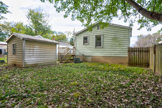 11 E Olmstead Avenue, Evansville, IN 47711