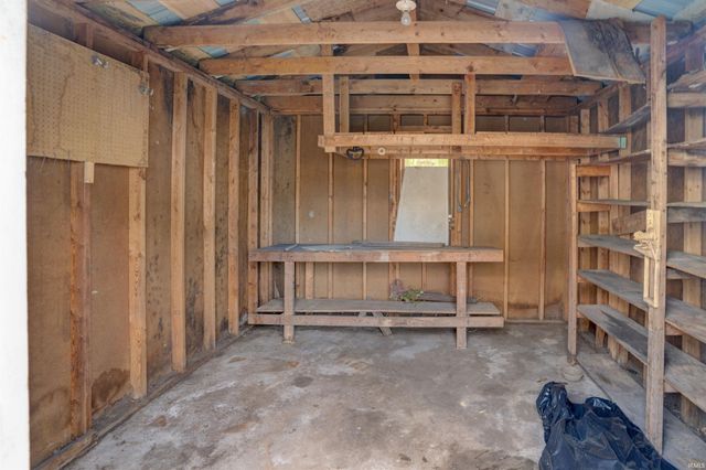 11 E Olmstead Avenue, Evansville, IN 47711