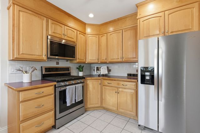 48-50 Amsden 50, Arlington, MA 02474