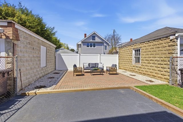 48-50 Amsden 50, Arlington, MA 02474