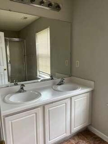 5335 Willow Park Boulevard, South Fulton, GA 30349