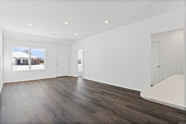 68 Farmhouse Circle, Vilonia, AR 72173