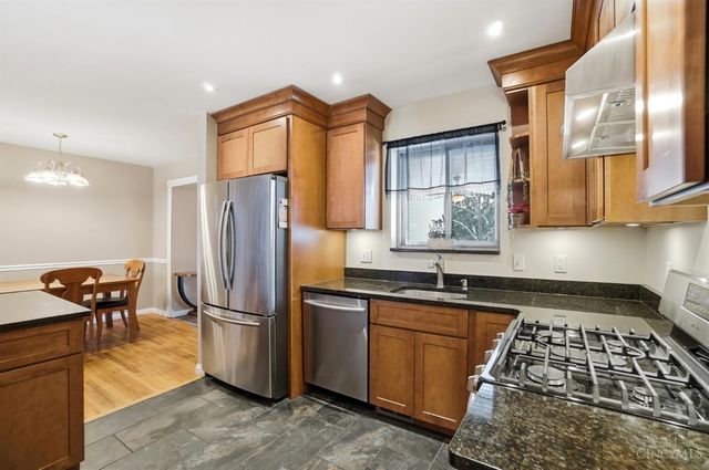 107 Etta Avenue, Harrison, OH 45030