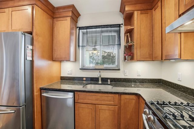 107 Etta Avenue, Harrison, OH 45030