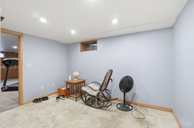 107 Etta Avenue, Harrison, OH 45030