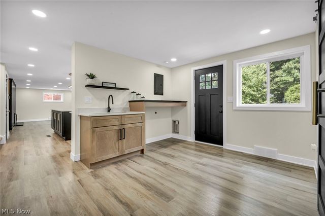 3705 Atherstone Road, Cleveland Heights, OH 44121