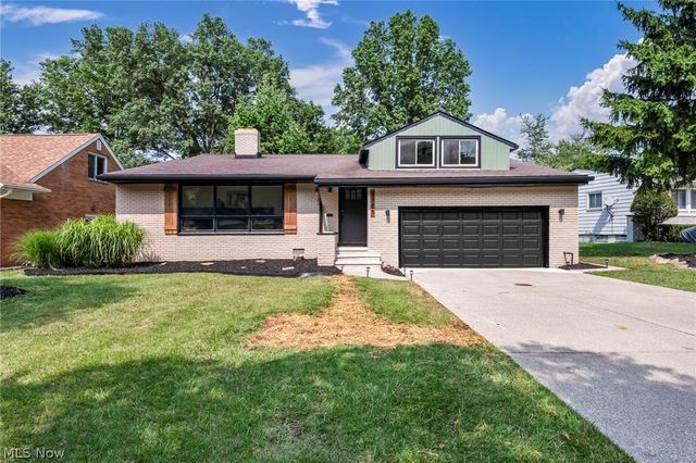 3705 Atherstone Road, Cleveland Heights, OH 44121