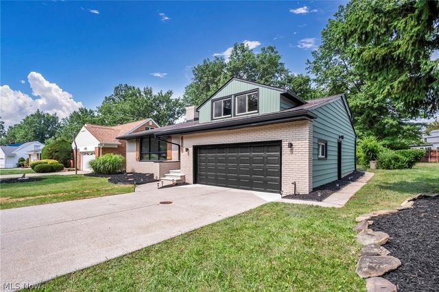 3705 Atherstone Road, Cleveland Heights, OH 44121