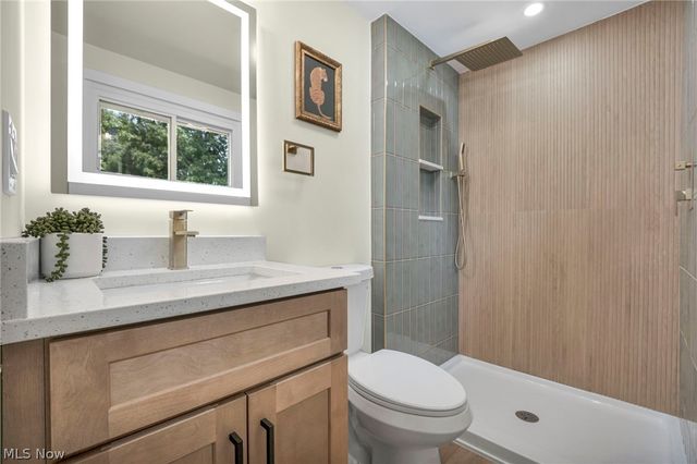 3705 Atherstone Road, Cleveland Heights, OH 44121
