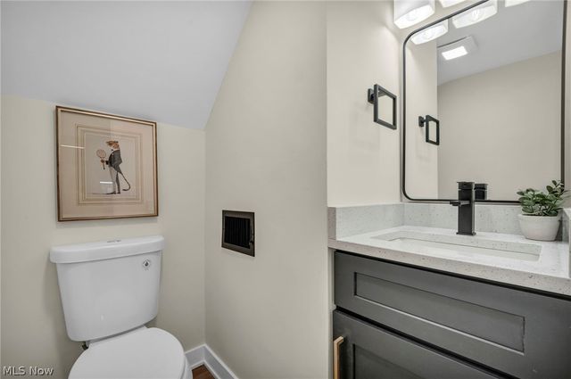 3705 Atherstone Road, Cleveland Heights, OH 44121