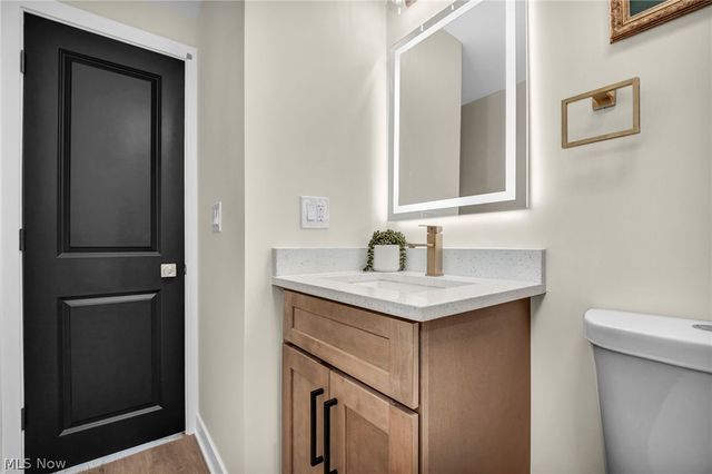 3705 Atherstone Road, Cleveland Heights, OH 44121