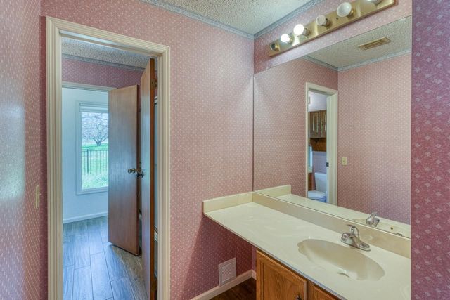 1504 Azure A, Horseshoe Bay, TX 78657