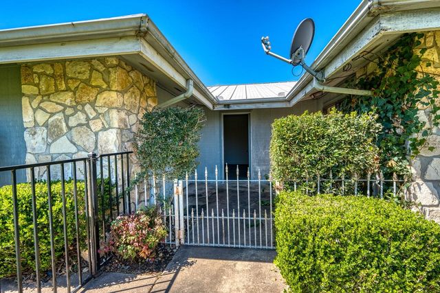 1504 Azure A, Horseshoe Bay, TX 78657