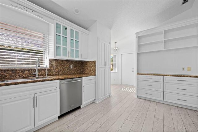 6070 Pitch Lane, Boynton Beach, FL 33437