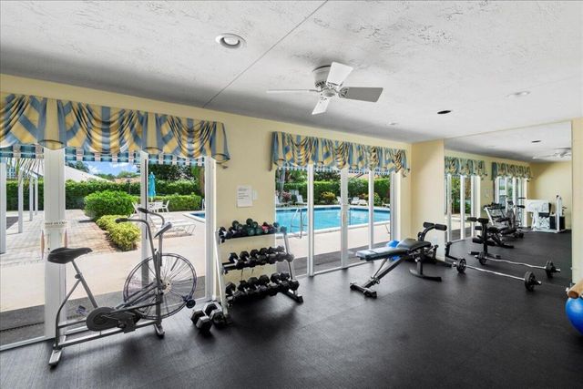 6070 Pitch Lane, Boynton Beach, FL 33437