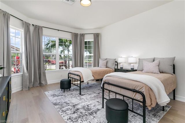 11110 Canal Grande DR, Fort Myers, FL 33913