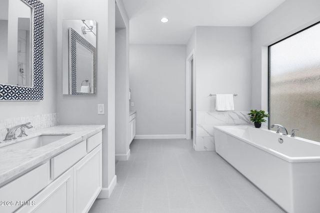 2537 E TURNBERRY Drive, Gilbert, AZ 85298