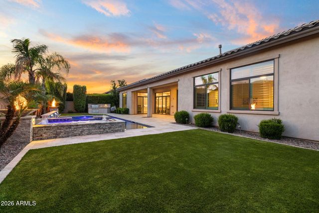 2537 E TURNBERRY Drive, Gilbert, AZ 85298