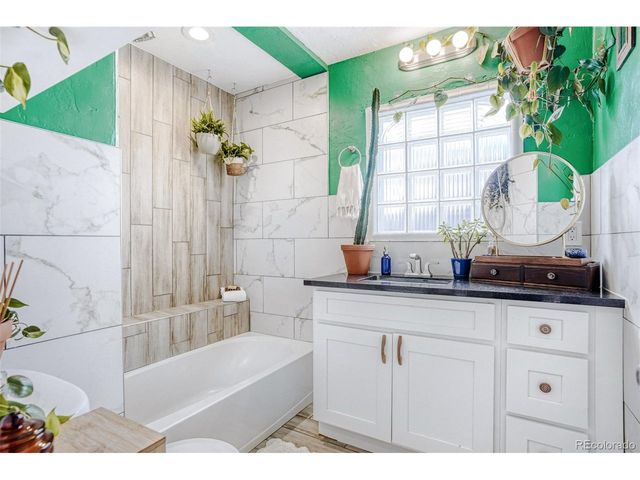 823 S Raritan St, Denver, CO 80223