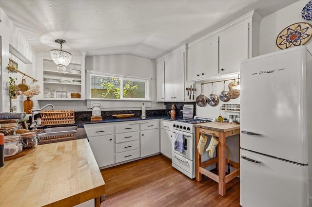 623 Brighton St, Grass Valley, CA 95945