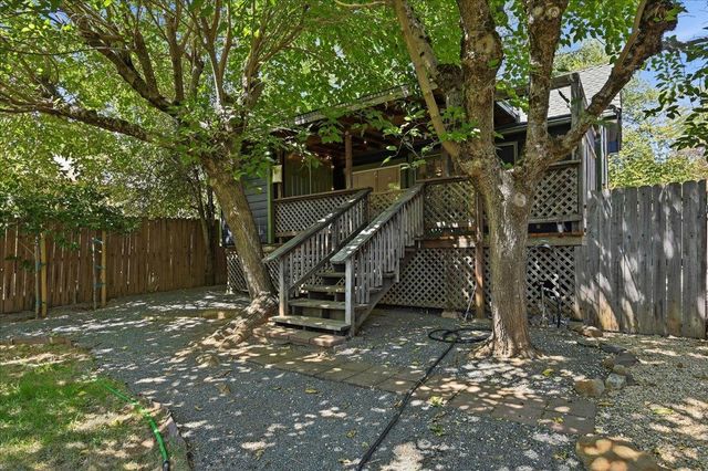 623 Brighton St, Grass Valley, CA 95945